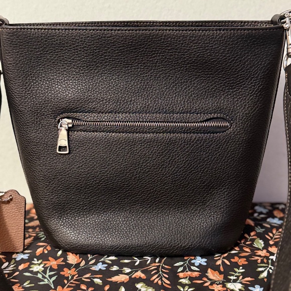 Coach Logan Field Small Crossbody Black Multi EEUC - Picture 2 of 9